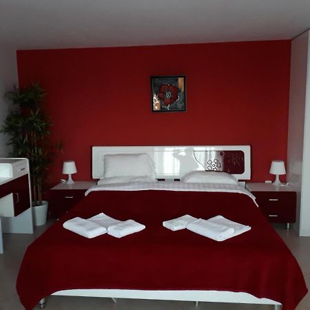 Family Hotel Gogov Sinemoretz Extérieur photo