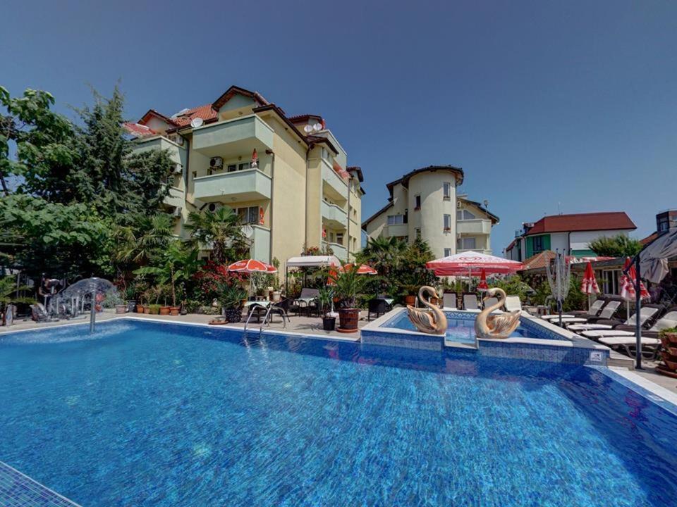 Family Hotel Gogov Sinemoretz Extérieur photo