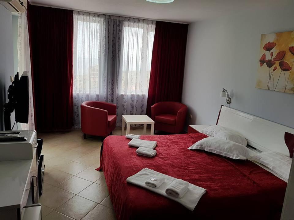 Family Hotel Gogov Sinemoretz Extérieur photo
