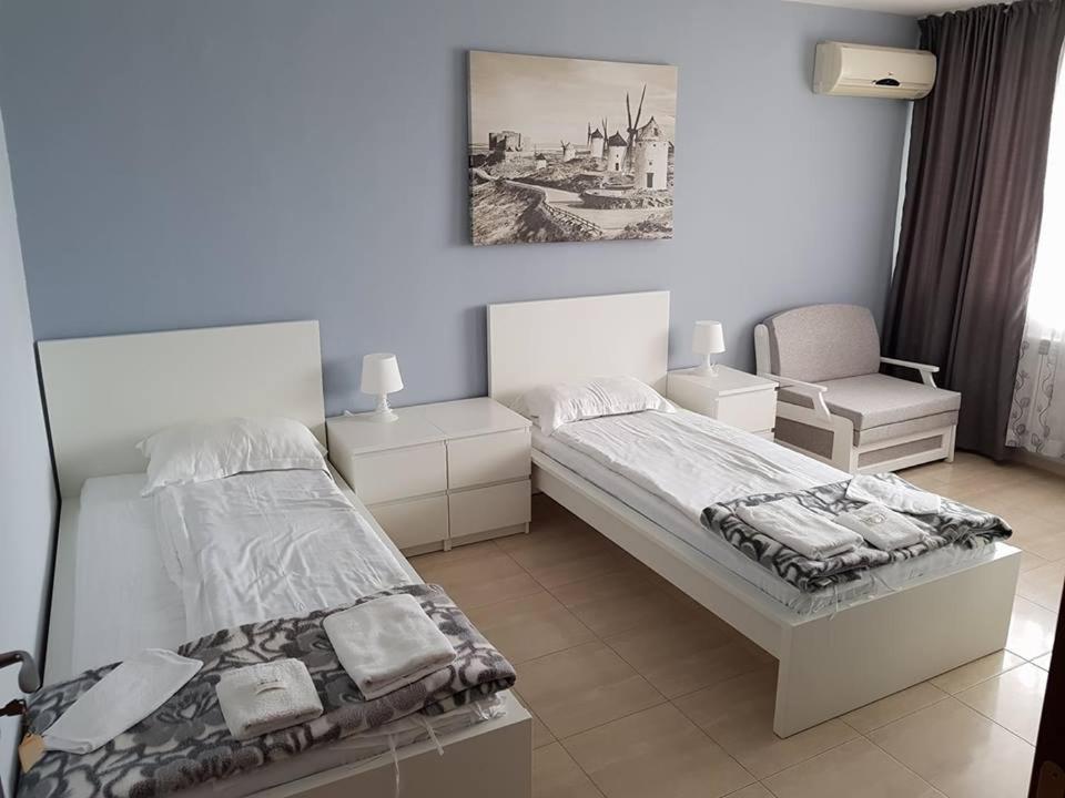 Family Hotel Gogov Sinemoretz Extérieur photo