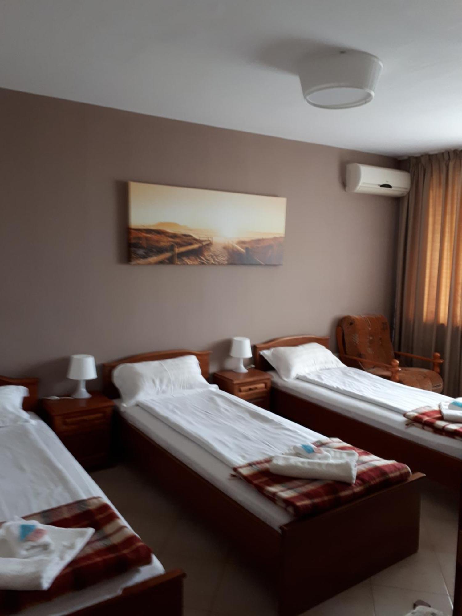 Family Hotel Gogov Sinemoretz Chambre photo